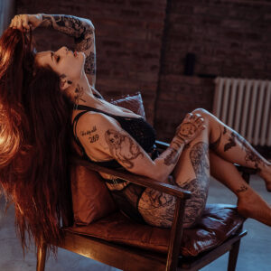 Mallghareth_ Shines in Stunning Prague’s Urban Studio (15 Photos) 11 Mallghareth_if