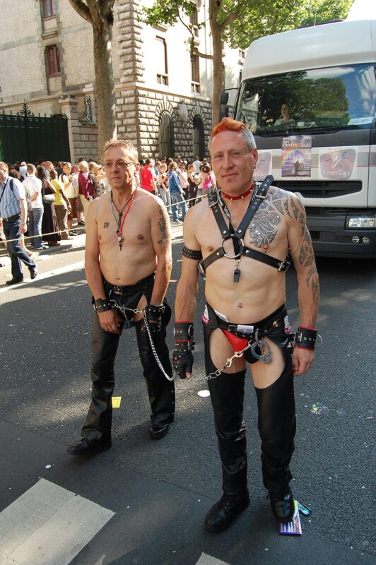 Master and his slave 3667372631